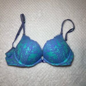 Victoria's Secret Lace Bra in Purple and Teal